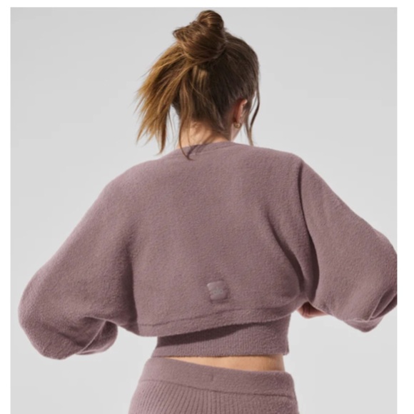 ALO YOGA Snuggle Up Sweater Shawl Mushroom OS - Picture 4 of 10